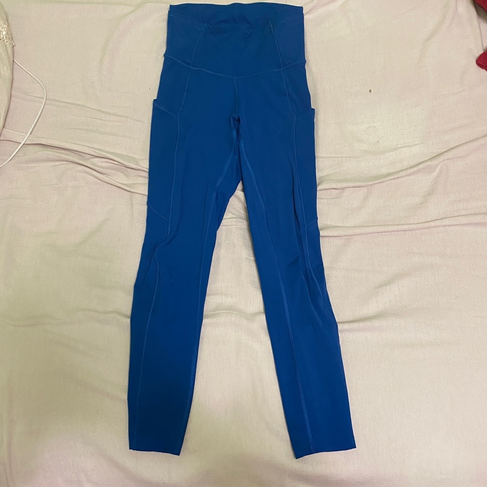 NWOT Fast and free leggings 23” symphony blue- brand new condition